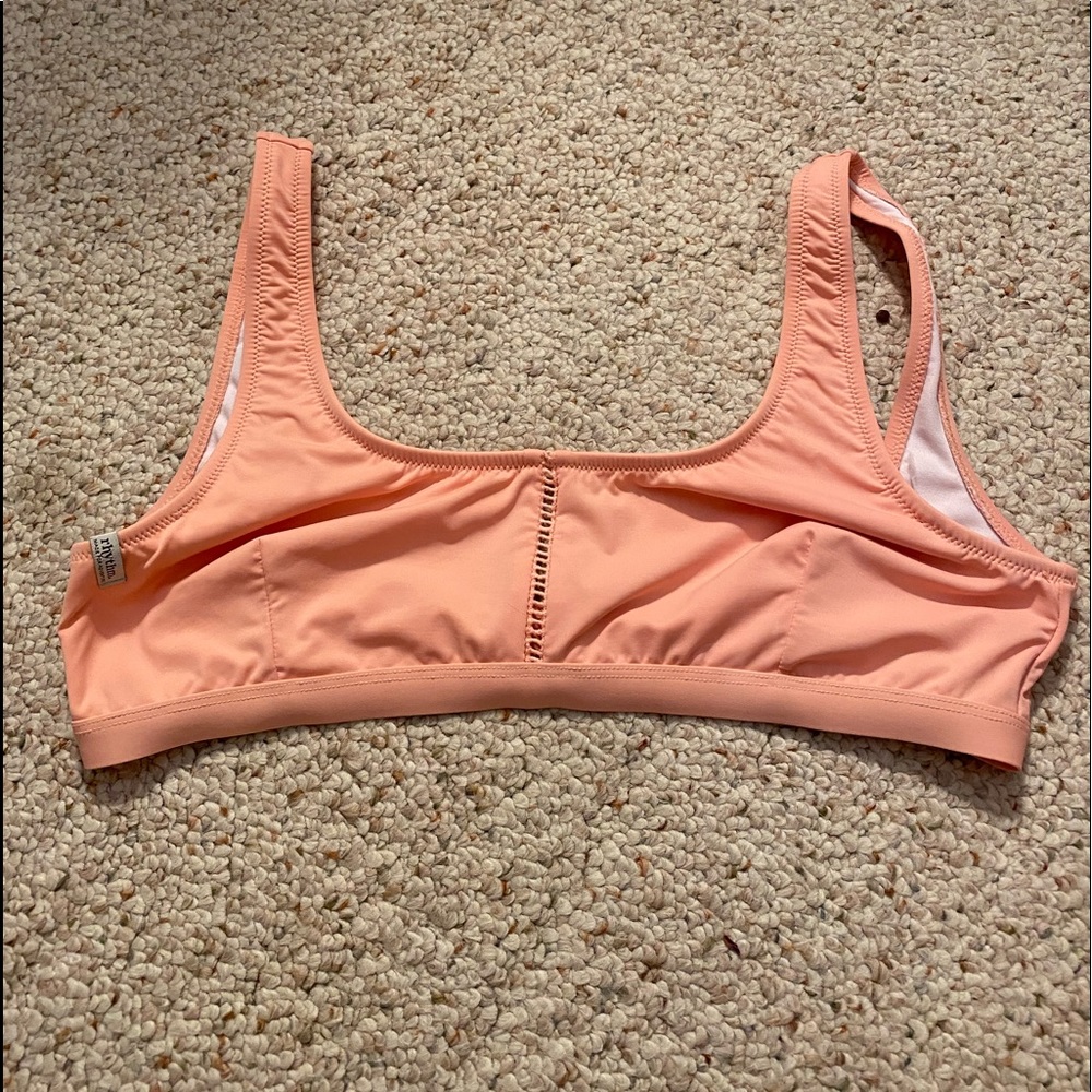 Coral Bikini Top!!